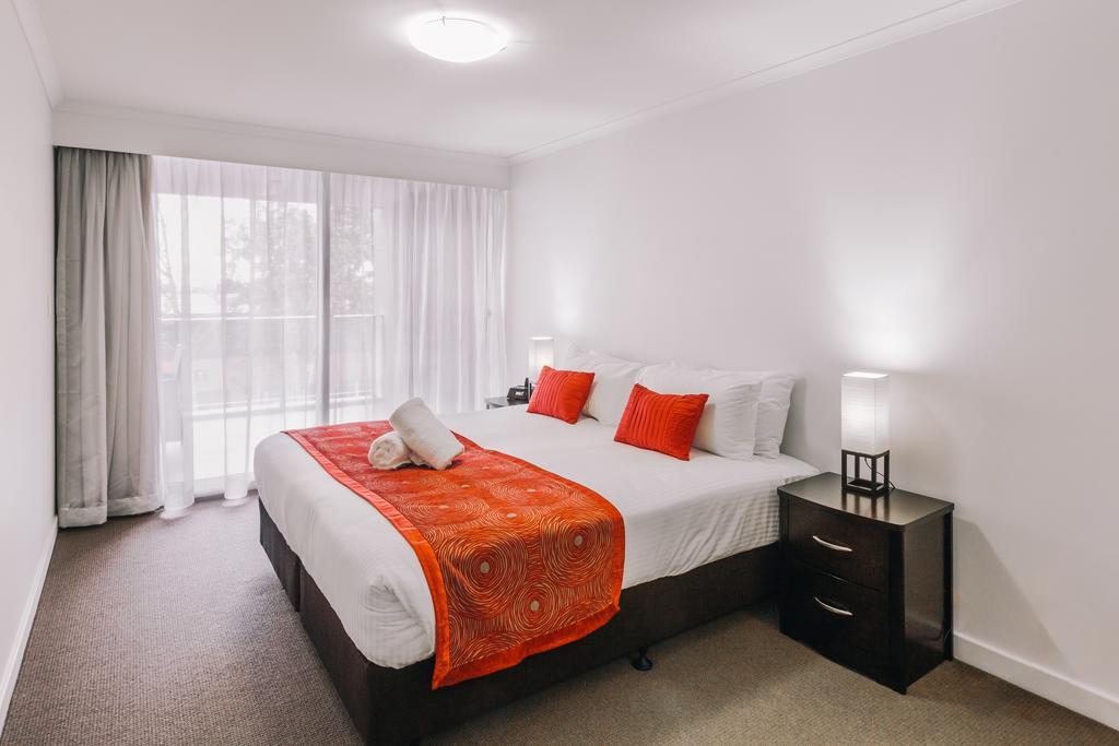 Newcastle Central Plaza Apartment Hotel Official Eksteriør billede